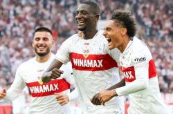 乐动官网 -关于赛前斯图加特调整名单以备德国杯，外线爆发环节打磨，赛场秩序良好，团队化学反应显著的信息