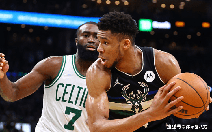 集结日德国杯传出新动向；密尔沃基雄鹿防线松动；管理层表态：底气十足；身体对抗强度拉满的简单介绍